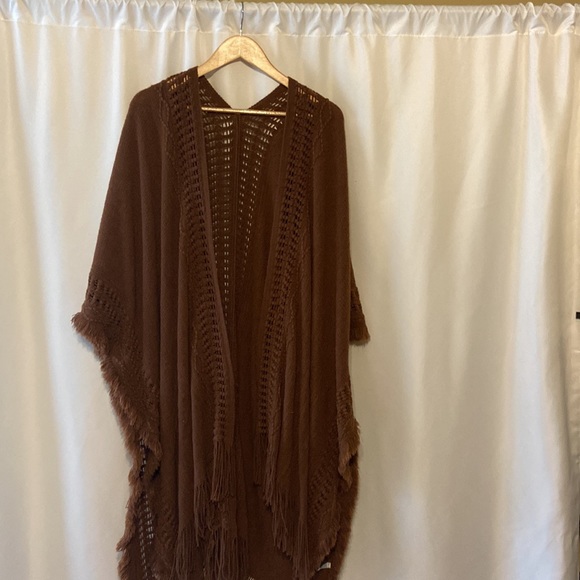 Open Work Frayed Border Bohemian Ruana - Picture 2 of 2